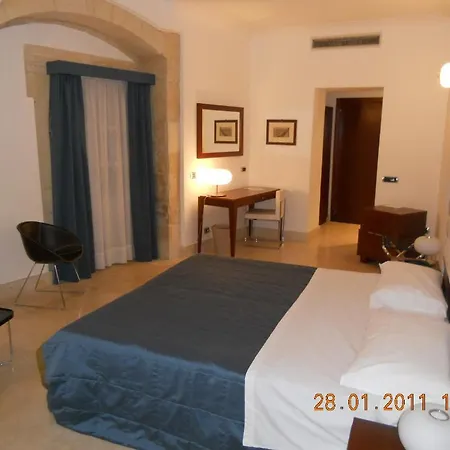 Royal Maniace 4*