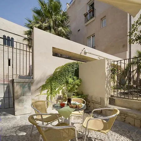 Royal Maniace סירקוזה